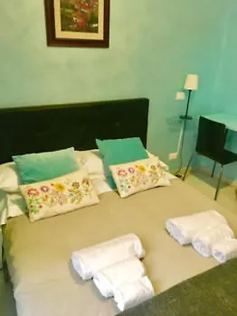Holidays Rooms Roma